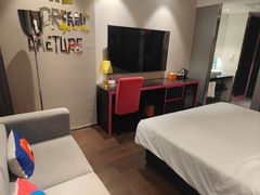 -桔子酒店(合肥淮河路步行街大东门地铁站店)