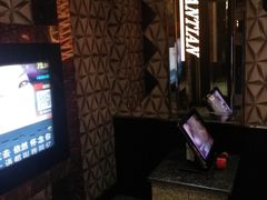 -乐翻天量贩式KTV(淞发路店)