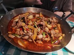 -昱龙大盆牛蛙馆(三兴街总店)