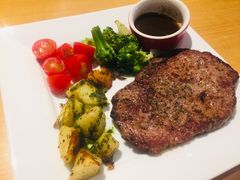 臻选嫩肩牛排-必胜客(天河城店)