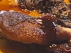 -八府香鸭·啫啫煲(华山路店)