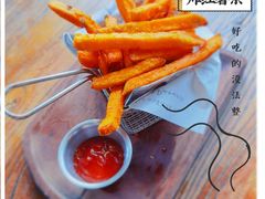 -I HOLIC艾豪丽披萨(KKone店)