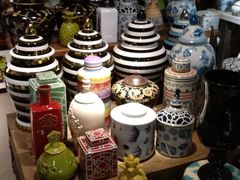 -云洲古玩城(大木桥路店)