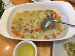 -乌镇那一年小院主题餐厅(甘泉西路店)