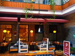 -苹果树下艺术餐厅(宋庄店)