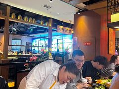 -呷哺呷哺(万达新世界店)