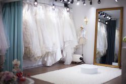婚纱-LANYI COUTURE高级婚纱礼服改衣店