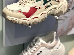 -fila(日月光中心广场店)