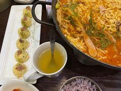 -釜山豚骨汤饭(芝罘万达广场店)