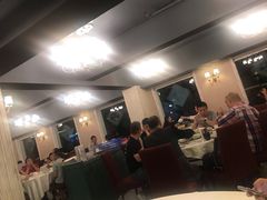 大堂-那达慕蒙古风味酒楼