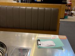 -胡须佬鸡煲四季火锅店(石厦西村直营店)