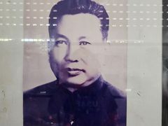 -吐斯廉屠杀博物馆