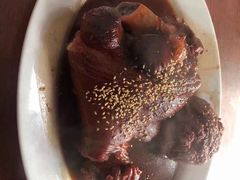 -巷子深菜馆·津门肘子(滨海店)