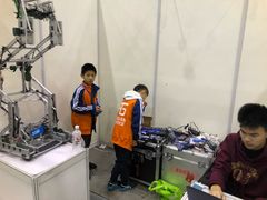 -睿冠机器人活动中心(徐汇中心)