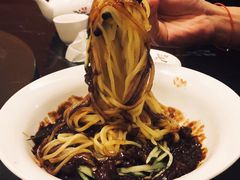 -桃园中华料理炸酱面(燕儿岛路店)