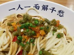 武汉热干面-文叔·湖北名小吃·小龙虾(华强北店)