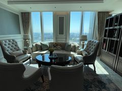 -广州富力丽思卡尔顿酒店