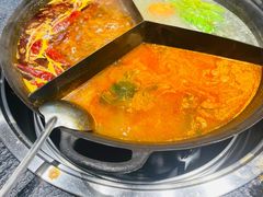 -渝里重庆火锅(航天城店)