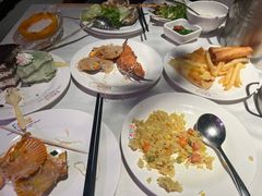 -领鲜活海鲜榴莲自助火锅(东门店)