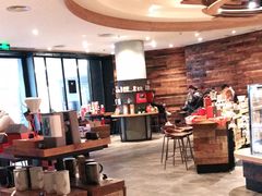 大堂-星巴克臻选(深圳金光华店)