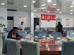 大堂-老舅老蒙肉饼非遗店(一店)