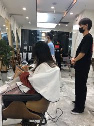 -DIAN DIAN SALON点点
