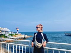 -北戴河碧螺塔海上酒吧公园