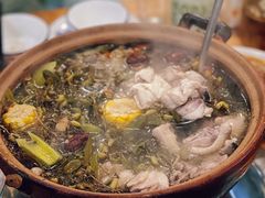 石橄榄炖鸡-洪大厨鸡煲(福田店)