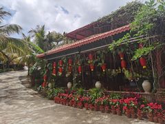 -万兴启丰椰子文化园餐厅