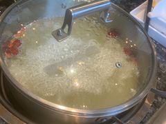 -一席地·本地鸡窝·杭帮鸡火锅(萧山银隆百货店)