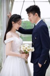 -雪中彩影婚纱摄影·微光艺术中心