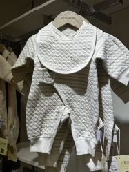 -孩子王(奥克斯广场店)