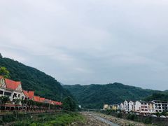 -花水湾第一村温泉大酒店