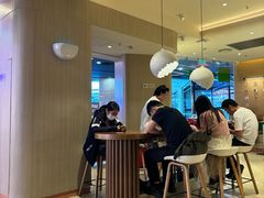 -奈雪的茶(湖滨银泰in77C区PRO店)