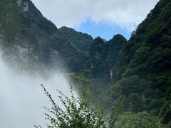-重庆神龙峡漂流