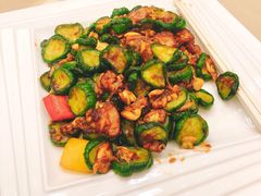 脆黄瓜腩仔爆花甲肉-宝园酒家(美林M·LIVE天地东座店)