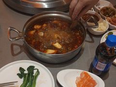 -黑金·寻焰自助百汇·烤肉·火锅(中街店)