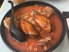 番茄浓汤鸡翅猪扒通粉-华嫂冰室(尖沙咀店)
