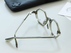 -目艮眼镜SHOWROOM(品牌集合店)