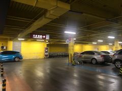 -欧尚超市苏州店停车场(金鸡湖路店)