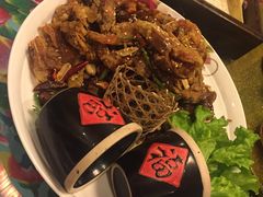 -闯关东东北农家菜(崂山石老人店)