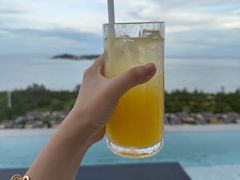 -瑰丽酒店·海吧·天际下午茶·现场DJ·天台酒吧