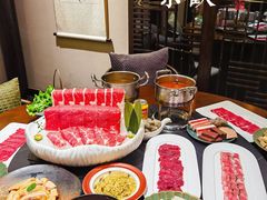 -余欢领鲜火锅(新街口店)