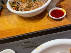 -水平有限螺蛳粉(宏达大厦店)