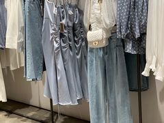 -URBAN REVIVO(西安Momopark店)