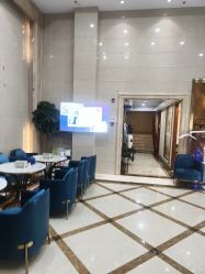 -碧莲盛·不剃发植发