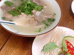 -Golden Lily河内巴黎法越料理餐厅(建国西路店)