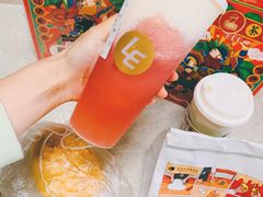 草莓桃子酪酪-LELECHA乐乐茶(新街口大洋店)