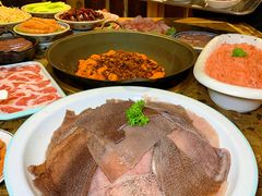 -沸炉重庆老火锅(军事博物馆店)