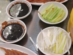 -鸿运楼烤鸭店(天桥店)